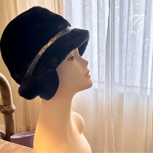 Vintage Tyrolean faux fur hat black size L Cabincore